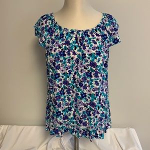 Dress barn Short Sleeve Top Ruffles Floral Sz XL